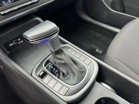 Certified 2025 Hyundai Kona SEL FWD image 14