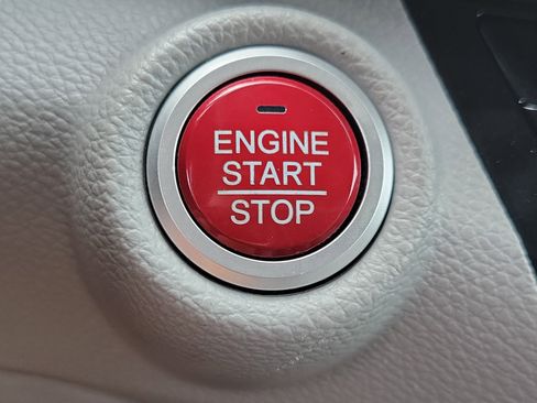 Used 2017 Honda Accord EX-L image 30