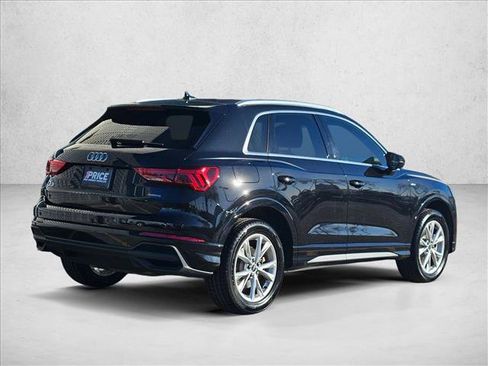 Used 2023 Audi Q3 2.0T Premium Plus w/ Premium Plus Package image 5