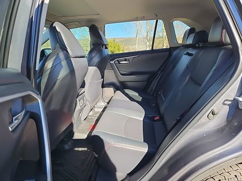 Used 2022 Toyota RAV4 TRD Off-Road image 14