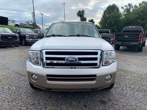 Used 2014 Ford Expedition EL XLT w/ Equipment Group 202A AWD/4WD image 3