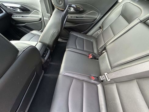Used 2023 GMC Terrain AT4 w/ Infotainment Package II image 13