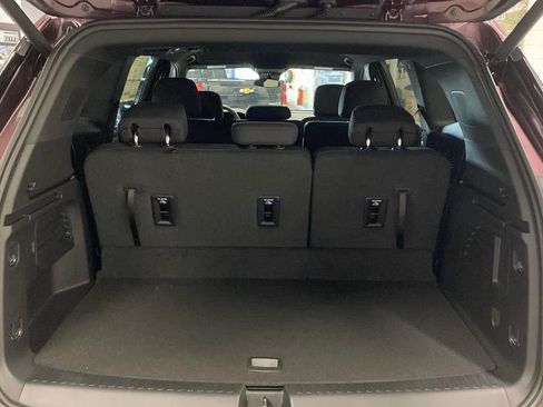 New 2025 GMC Acadia Elevation image 7