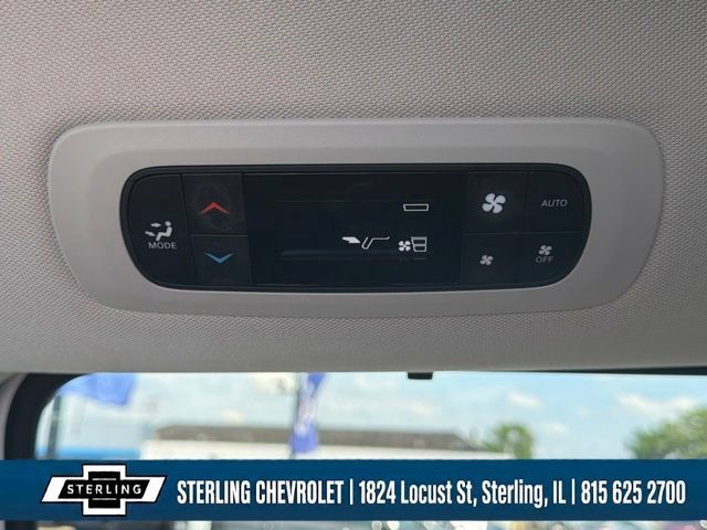 Used 2023 Chrysler Pacifica Touring-L FWD image 24