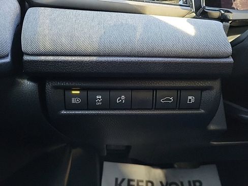 Used 2026 Toyota Camry LE w/ Convenience Package image 23