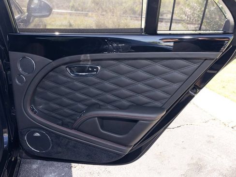 Used 2019 Bentley Mulsanne RWD image 52