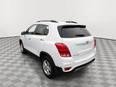 Used 2019 Chevrolet Trax LT w/ LT Convenience Package AWD/4WD image 7