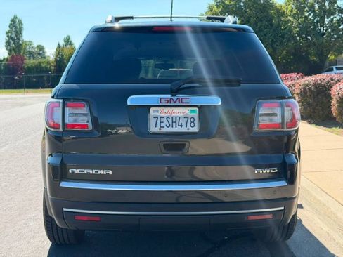 Used 2013 GMC Acadia SLT AWD/4WD image 4
