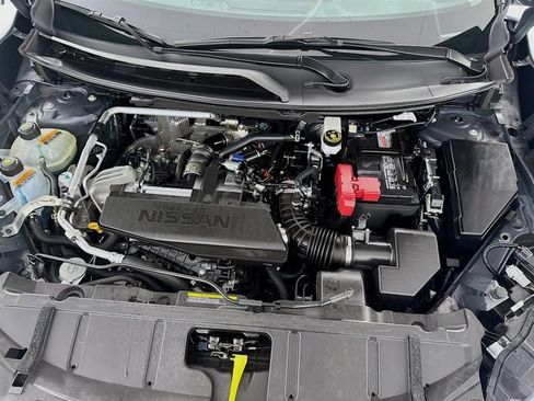 Certified 2025 Nissan Rogue S image 29