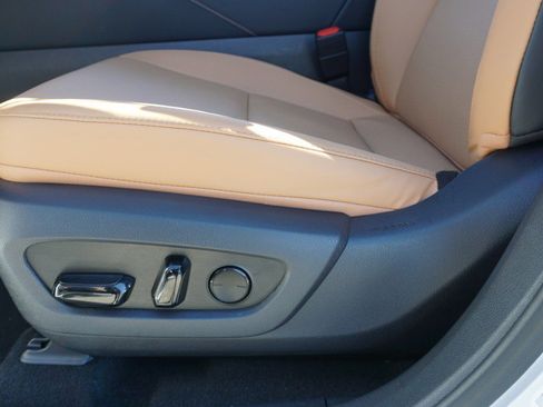 Certified 2025 Lexus RX 350 Premium image 24