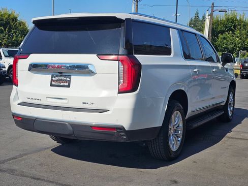 Used 2024 GMC Yukon XL SLT w/ SLT Luxury Package AWD/4WD image 5