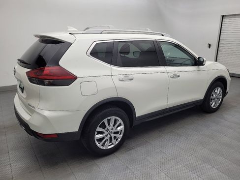 Used 2018 Nissan Rogue SV AWD/4WD image 10