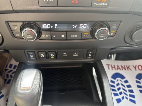 Used 2024 Nissan Frontier SV w/ SV Convenience Package AWD/4WD image 22
