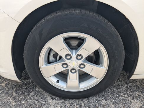 Used 2015 Chevrolet Malibu LS w/ Protection Package image 10
