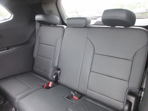 New 2026 Buick Enclave Sport Touring w/ Power Package FWD image 14