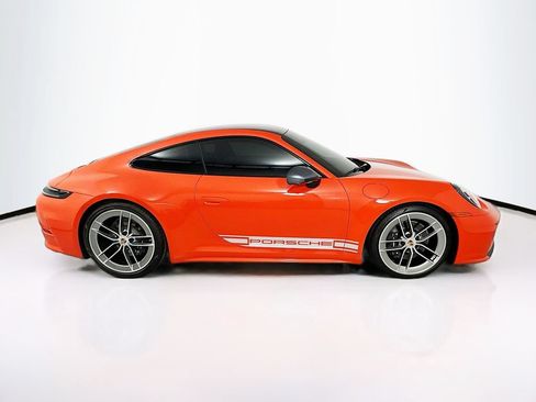 Used 2025 Porsche 911 Carrera T RWD image 5