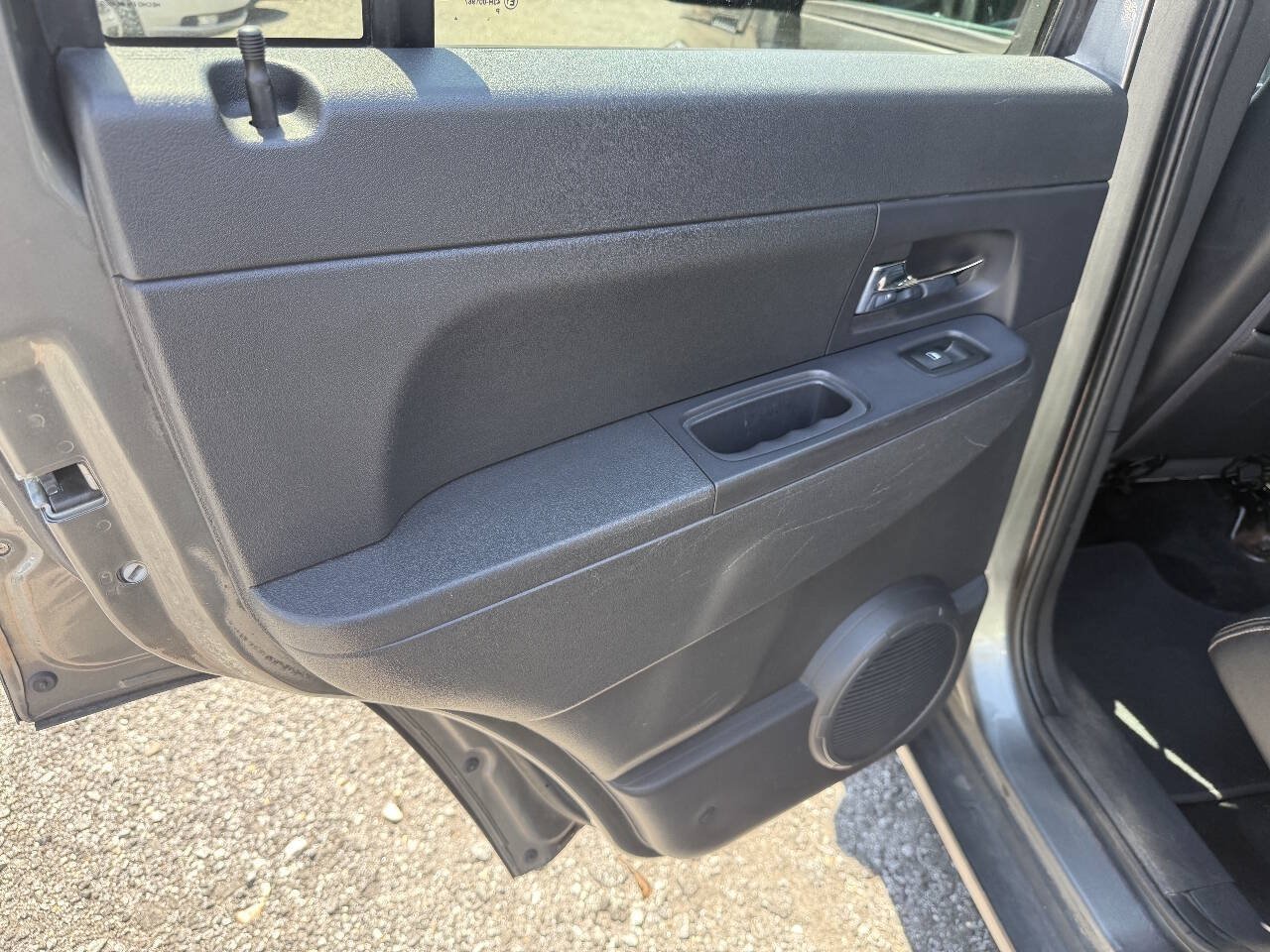 Used 2012 Jeep Liberty Sport AWD/4WD image 16
