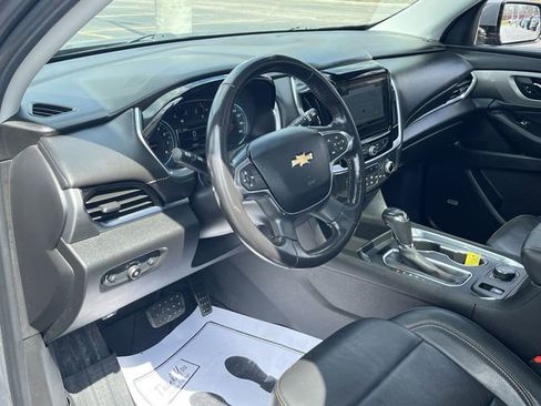 Certified 2019 Chevrolet Traverse LT w/ LT Premium Package AWD/4WD image 10