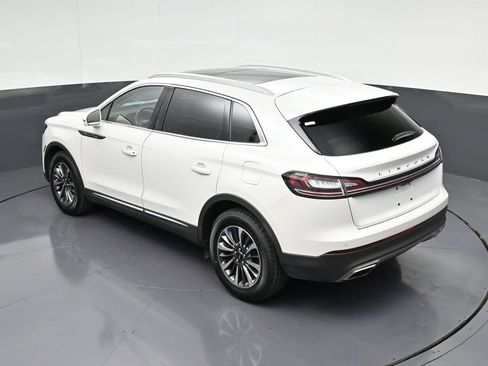 Used 2023 Lincoln Nautilus Reserve FWD image 18