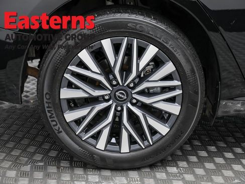 Used 2024 Nissan Altima 2.5 SV image 28