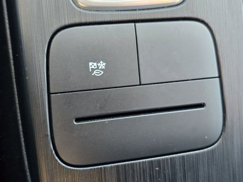 Used 2023 Ford Escape Active image 11