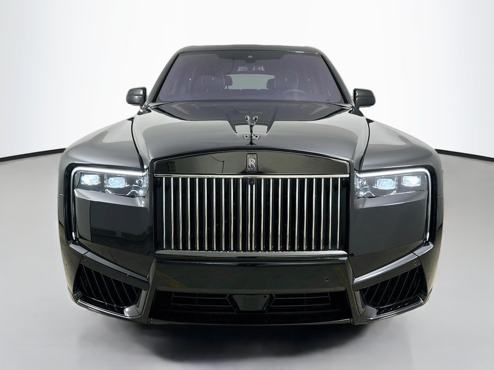 Used 2026 Rolls-Royce Cullinan Black Badge AWD/4WD image 2