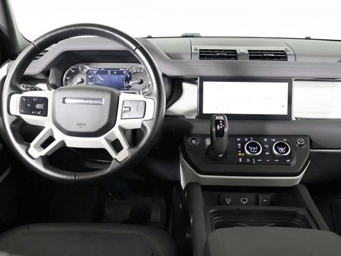 Used 2023 Land Rover Defender 90 S image 53