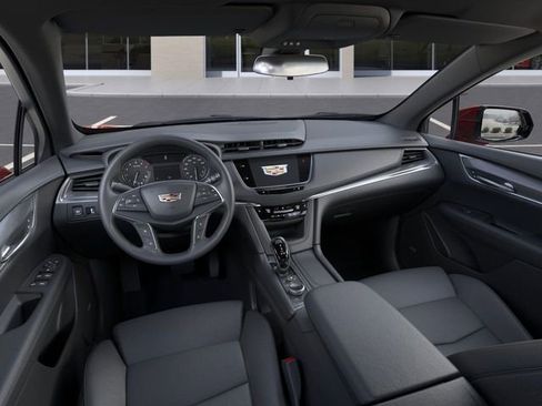 New 2025 Cadillac XT5 Luxury w/ LPO, Floor Liner Package FWD image 15