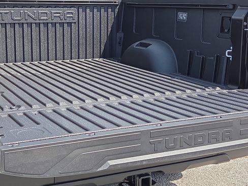 New 2026 Toyota Tundra Limited AWD/4WD image 6