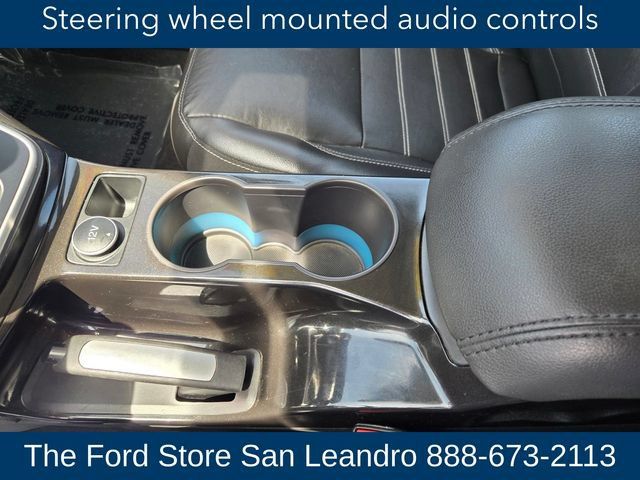 Certified 2017 Ford C-MAX Energi Titanium FWD image 23