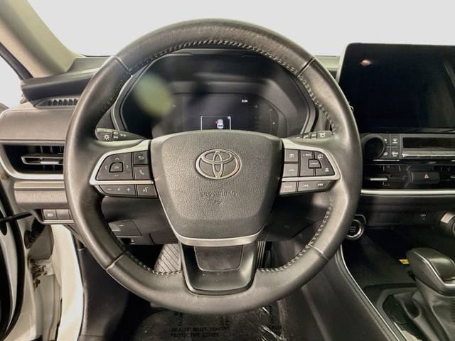 Certified 2025 Toyota Grand Highlander FWD image 13