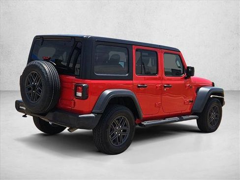 Used 2024 Jeep Wrangler Unlimited Sport AWD/4WD image 5