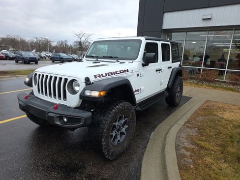 Used 2019 Jeep Wrangler Unlimited Rubicon w/ Dual Top Group image 4