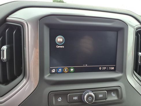 Used 2024 GMC Sierra 2500 Pro image 18