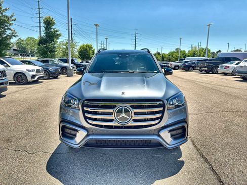 New 2026 Mercedes-Benz GLS 580 4MATIC image 12