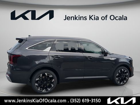 New 2026 Kia Sorento EX FWD image 3