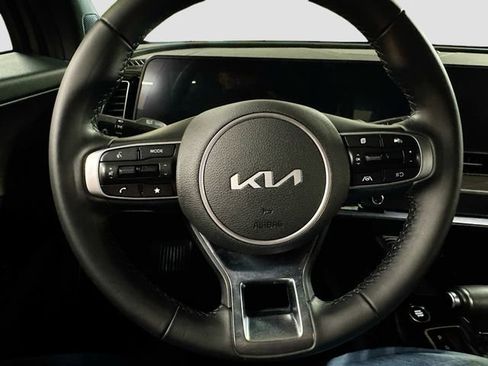 Used 2025 Kia Sportage X-Line image 11