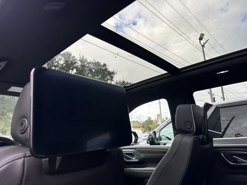 Used 2024 Chevrolet Tahoe Premier w/ Advanced Technology Package image 24