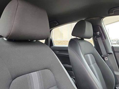 Used 2024 Honda Civic Sport image 18