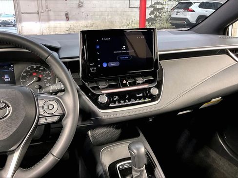 Used 2025 Toyota Corolla SE FWD image 7