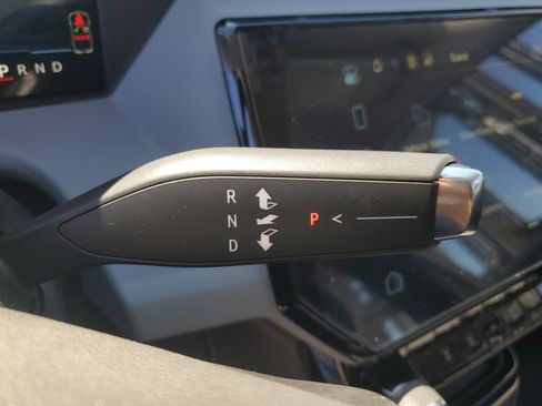 New 2027 Chevrolet Bolt LT w/ Comfort Package FWD image 25