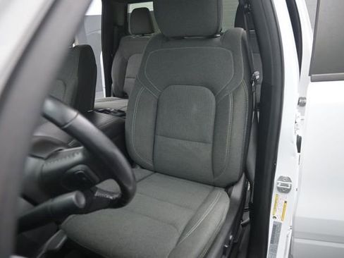 Used 2020 RAM 1500 Big Horn AWD/4WD image 11