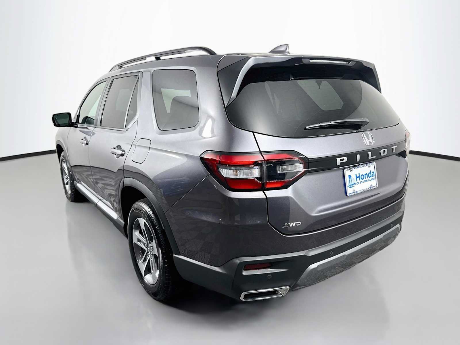 Used 2026 Honda Pilot EX-L image 5