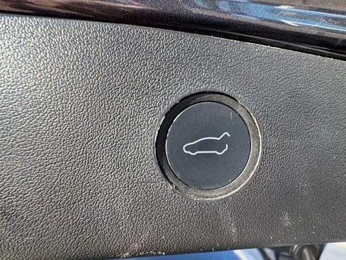Used 2023 Tesla Model 3 Standard Range RWD image 33