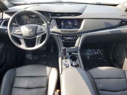 Certified 2025 Cadillac XT5 Premium Luxury image 21