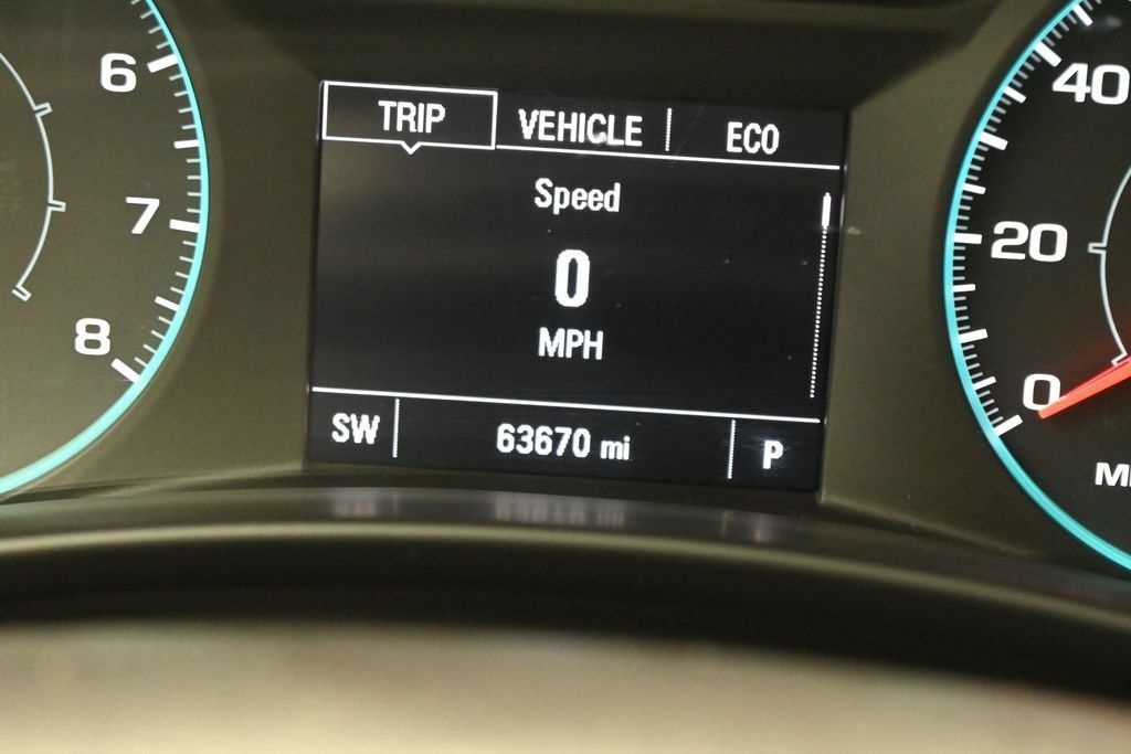 Used 2022 Chevrolet Equinox LS w/ LPO, Floor Liner Package FWD image 16
