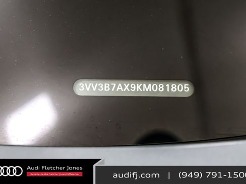 Used 2023 Porsche Taycan 4S image 25