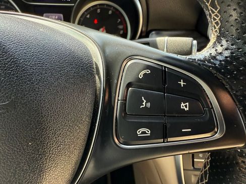 Used 2019 Mercedes-Benz CLA 250 4MATIC image 15