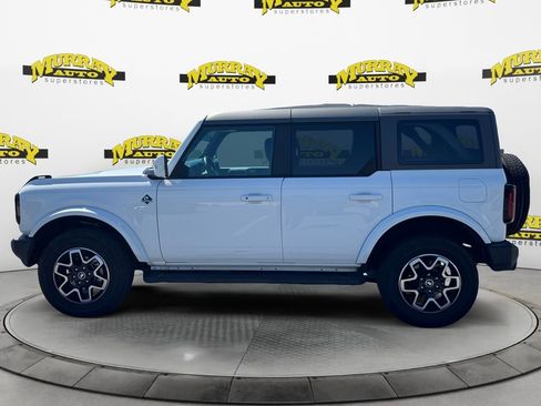 Certified 2023 Ford Bronco Outer Banks AWD/4WD image 2