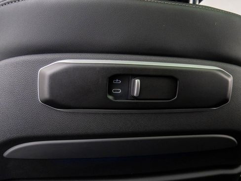 New 2026 BMW X5 xDrive50e w/ Executive Package image 20